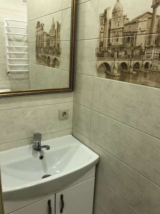 Апартаменты GIL Apartment on Volodimirskaja 90 - Majetok Bozdosh Ужгород-19